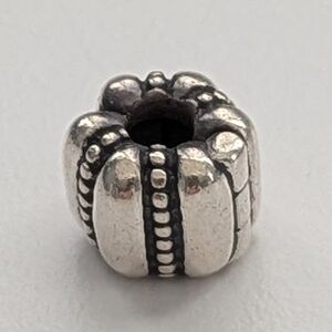 Authentic Pandora Silver Dots & Ridges Clip Charm/Bead/Spacer